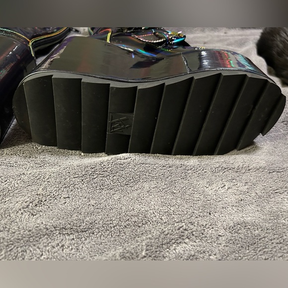 YRU Dune Mushroom Holographic Platform Boots Size 9 - Picture 7 of 9